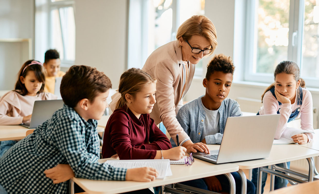 Rigorous Learning Environment for Students